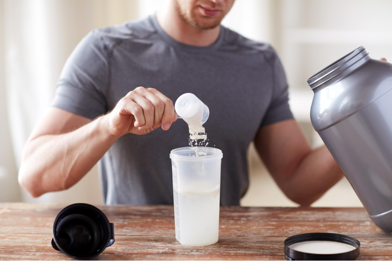 The Truth About Protein Supplements : Muscle Building Or Fat Gaining?